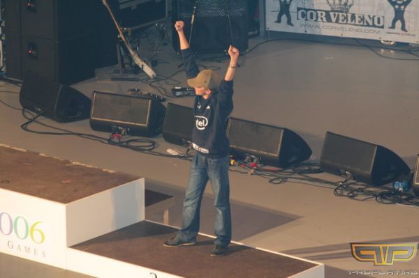 ��� ���!